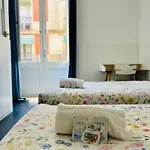 Central And Basic Universitat For Young Hostel